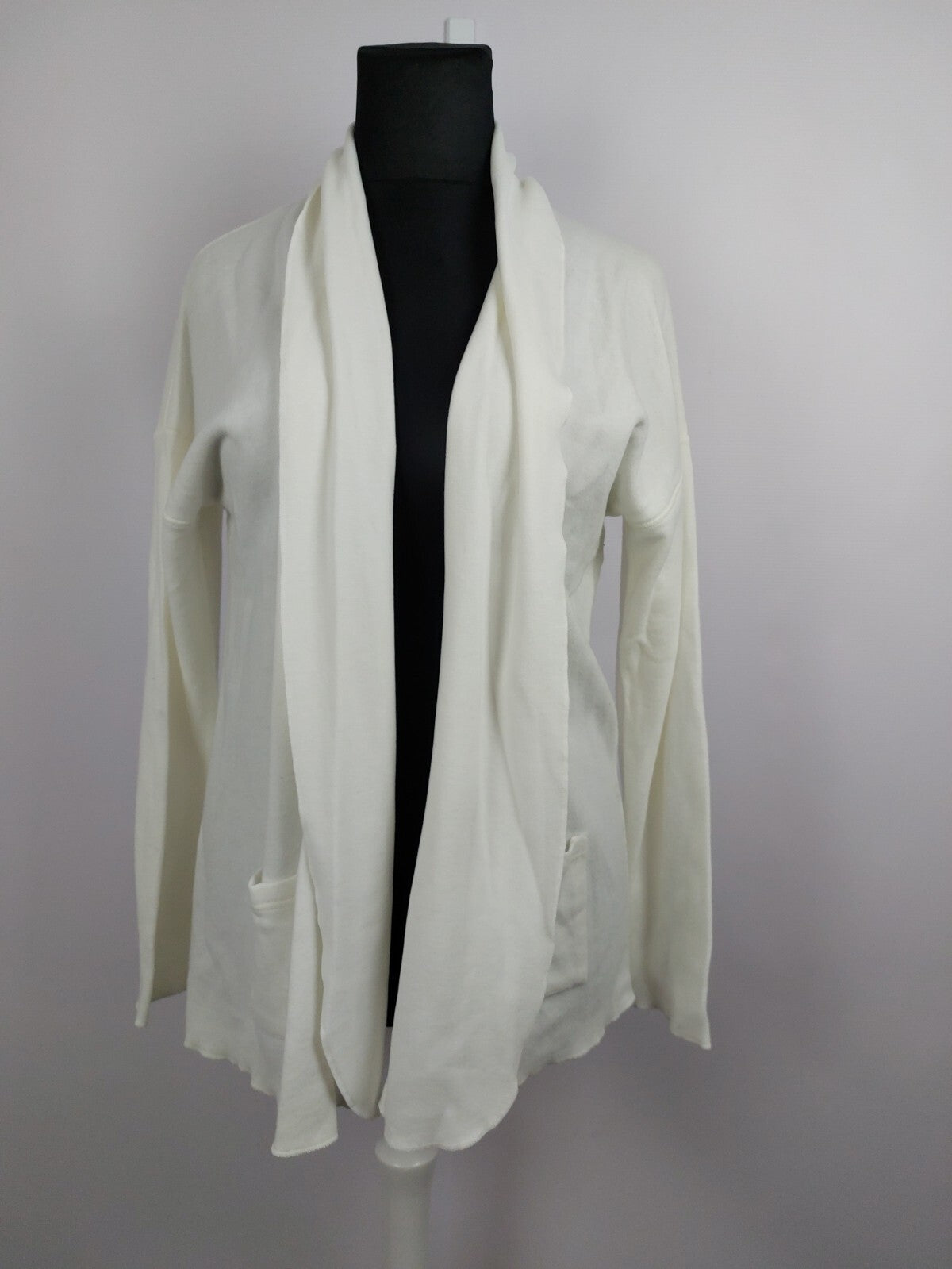 EK3668 Damen Cardigan von Lidea, wollweiß, Gr. S3