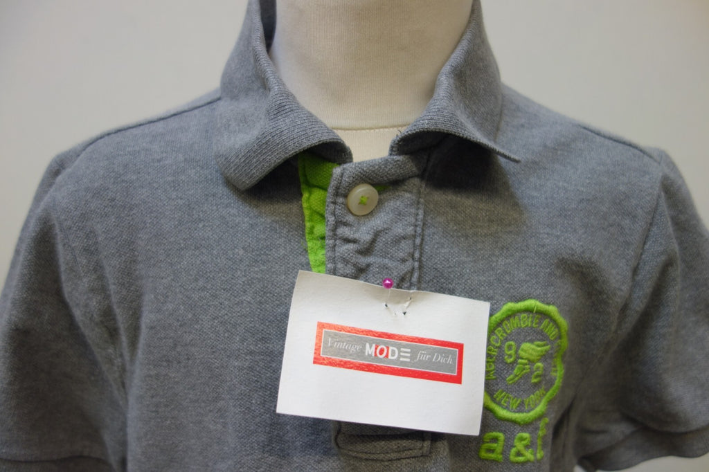 EK2183 Jungen Poloshirt von Abercrombie & Fitch, grau, Gr. 134/1401