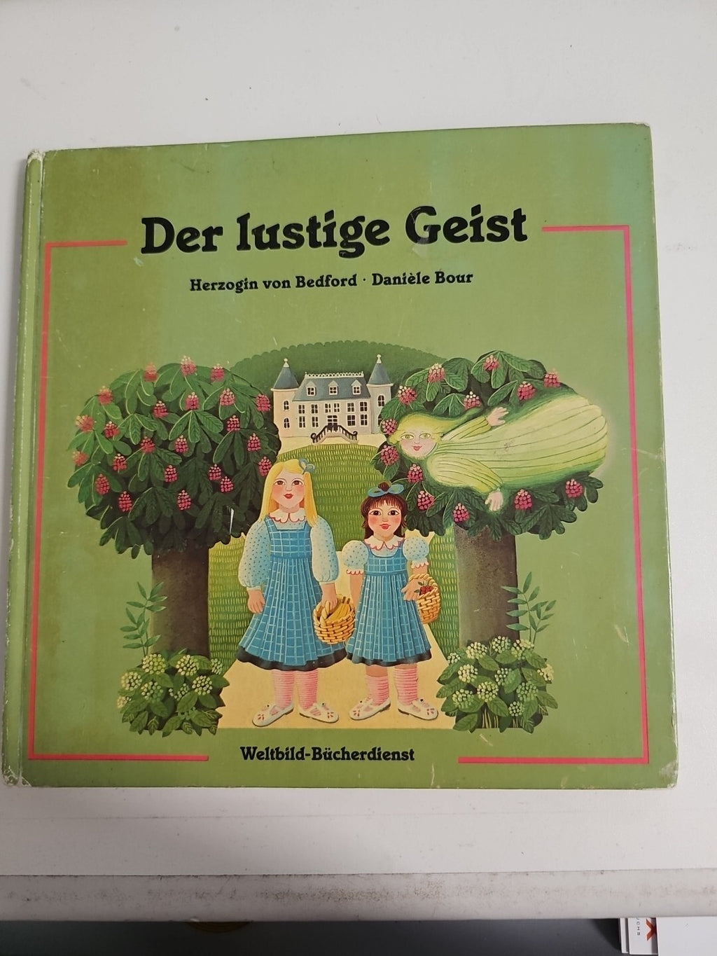 EB1128 Der lustige Geist von Herzogin von Bedford0
