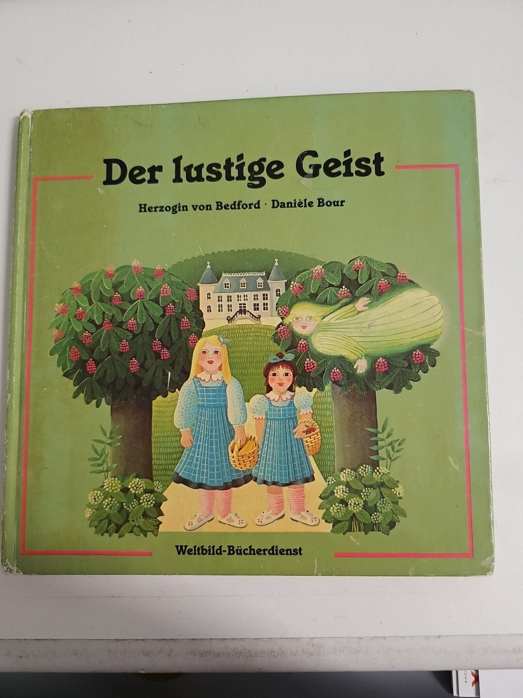 EB1128 Der lustige Geist von Herzogin von Bedford0