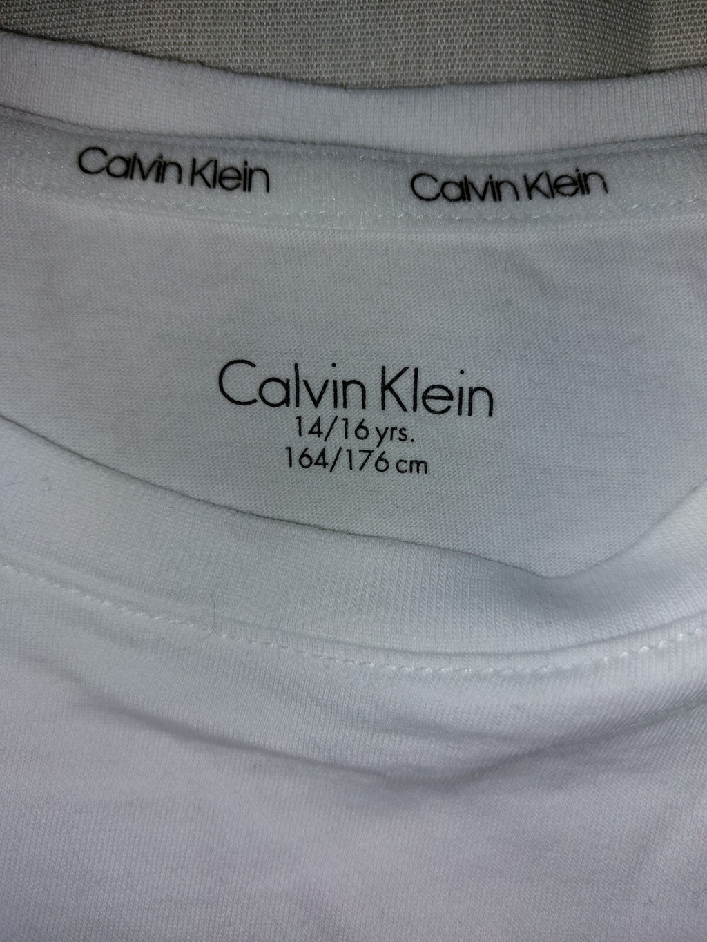 EK2580 Jungen T-Shirt von Calvin Klein, weiß, Gr.164/1761