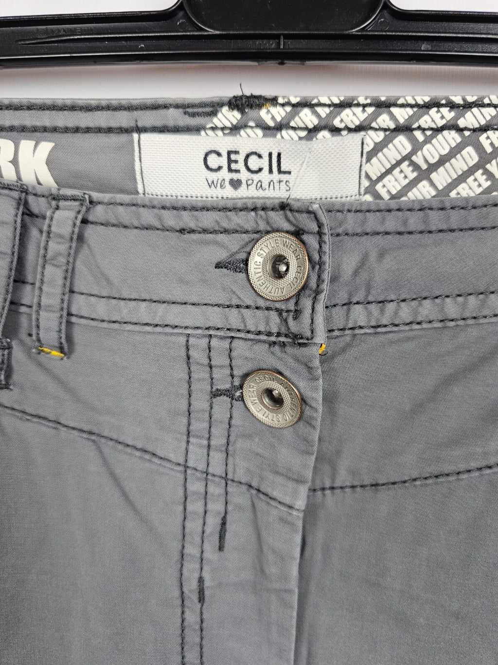 EK5687 Damen  Capri Hose von Cecil, grau, Gr. W343