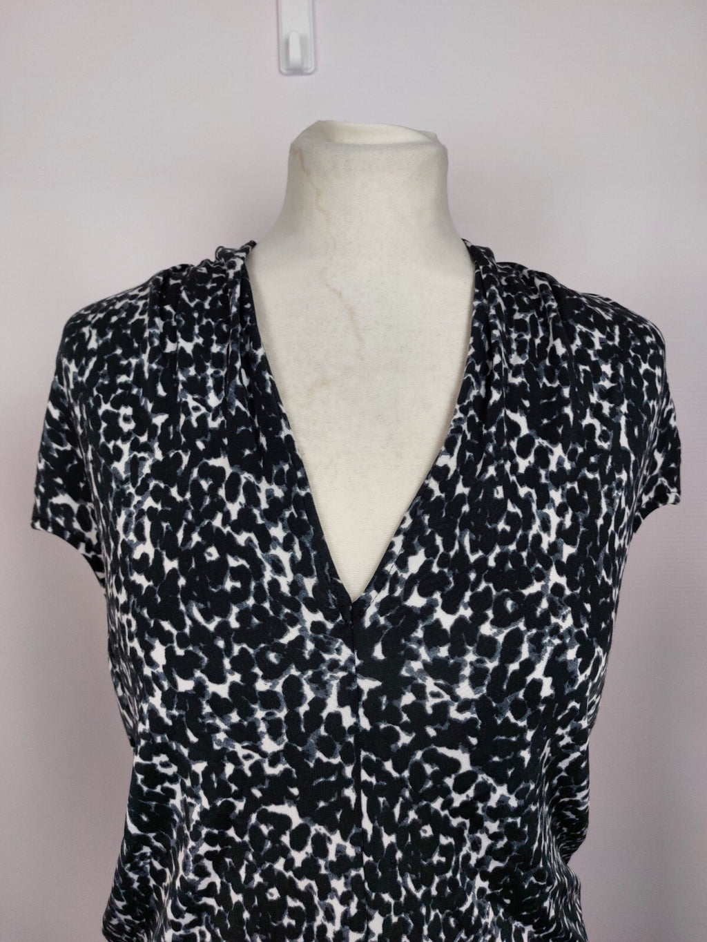 EK4974 Damen Kleid von H&M, schwarz/weiß, Gr. 341