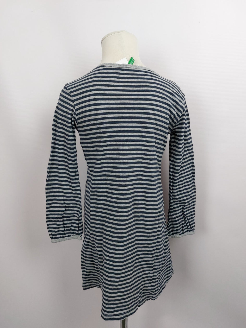 EK4521 Mädchen Kleid von United Colors of Benetton, grau/blau Gr. 1103