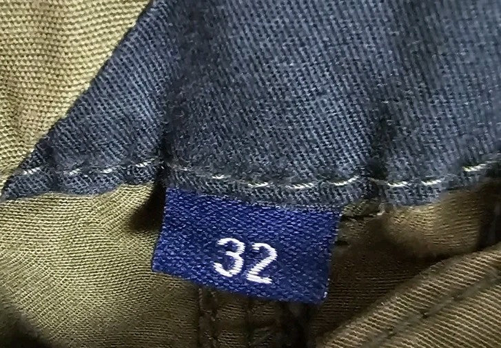 EK11130 Damen Hose Saving World Asqueonautas Gr.32 Grün Hosenbund 44cm1