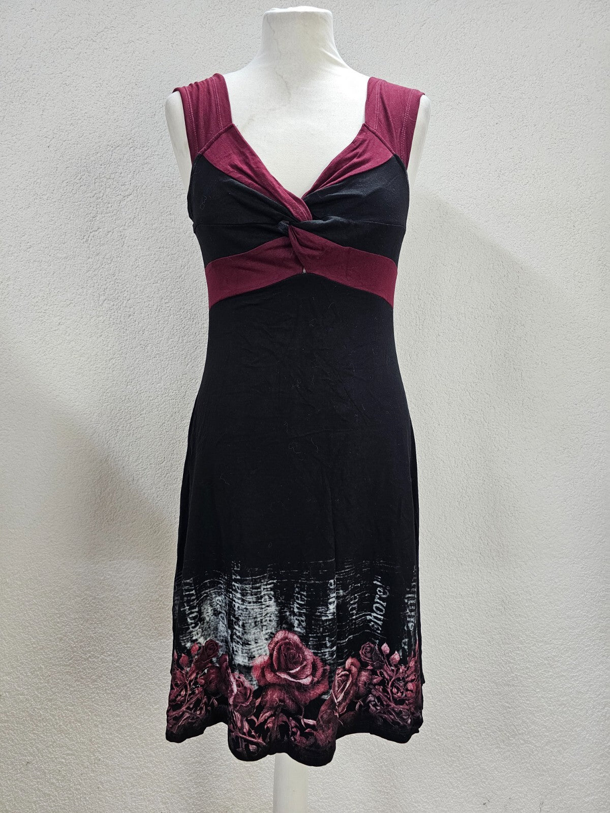 EK6332 Damen Kleid von Alchemy, schwarz/bordeaux, Gr. M0