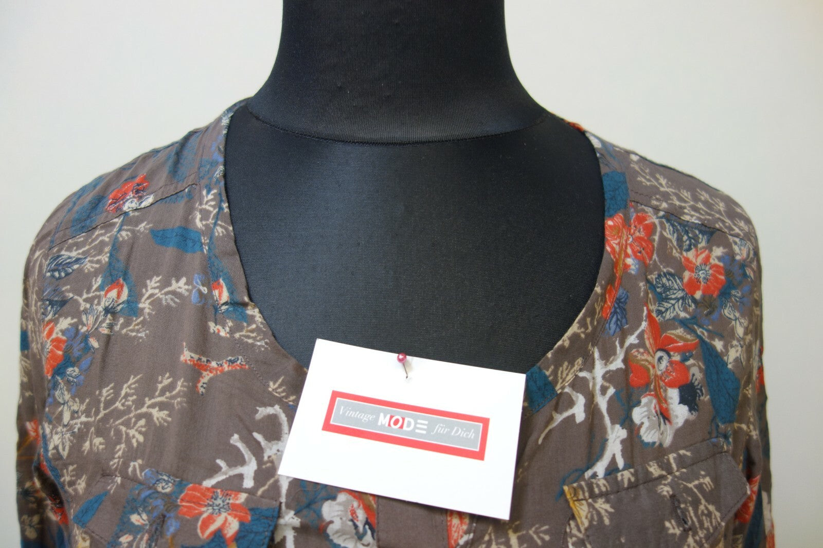 EK0569 Damen Bluse von Cecil, braun mit Blumen, S1