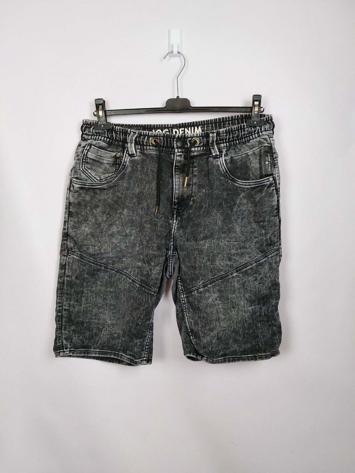 EK5109 Graue Denimshorts von C&A für Herren0