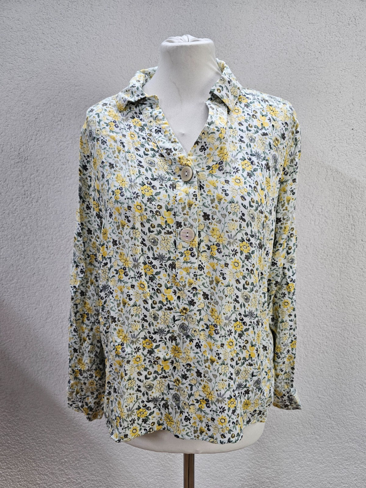 EK5778 Damen Bluse von Laura Torelli, geblümt, Gr. M0