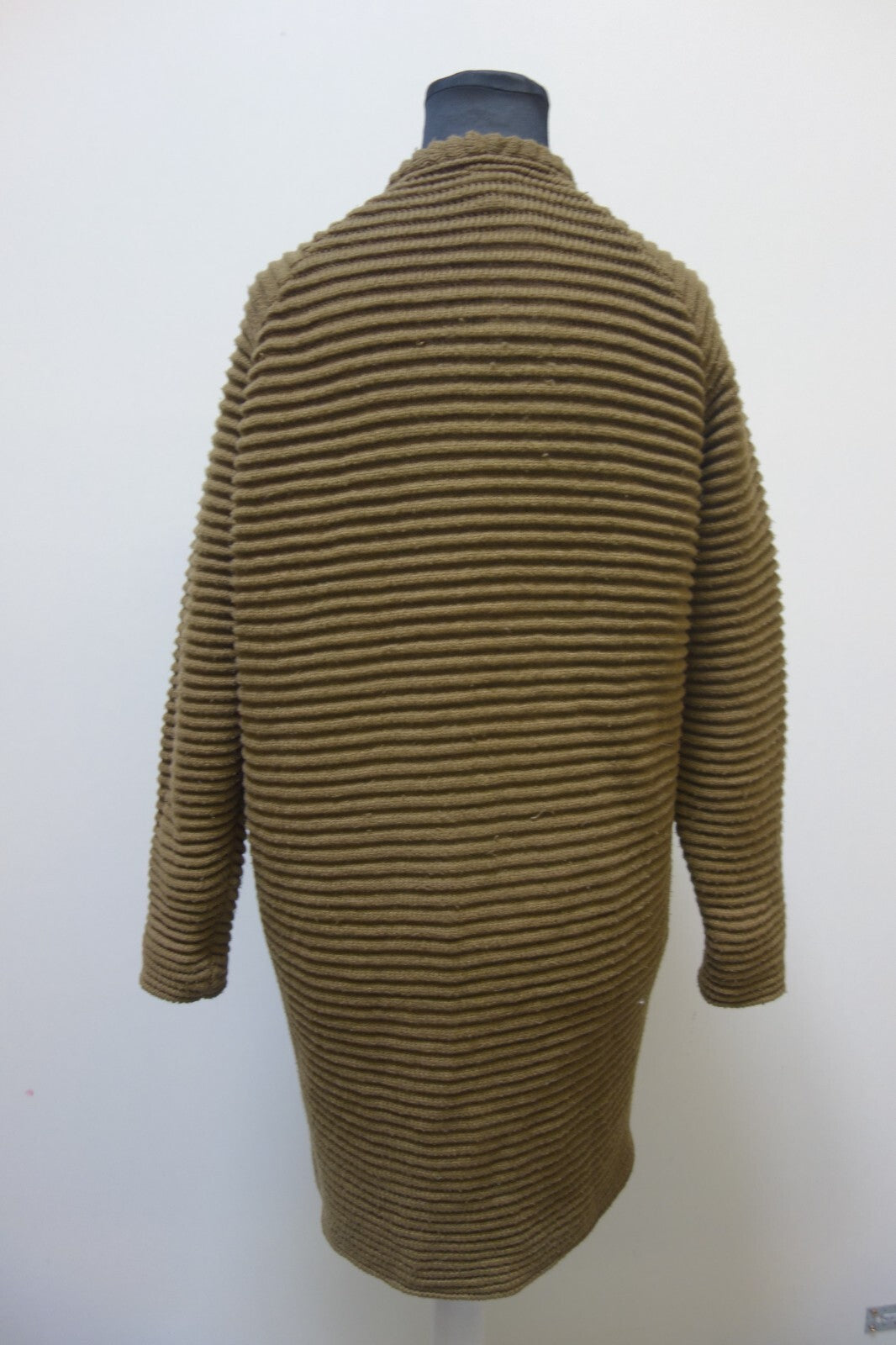 EK3488 Damen Strickjacke von Monki, olivgrün, Gr. L3