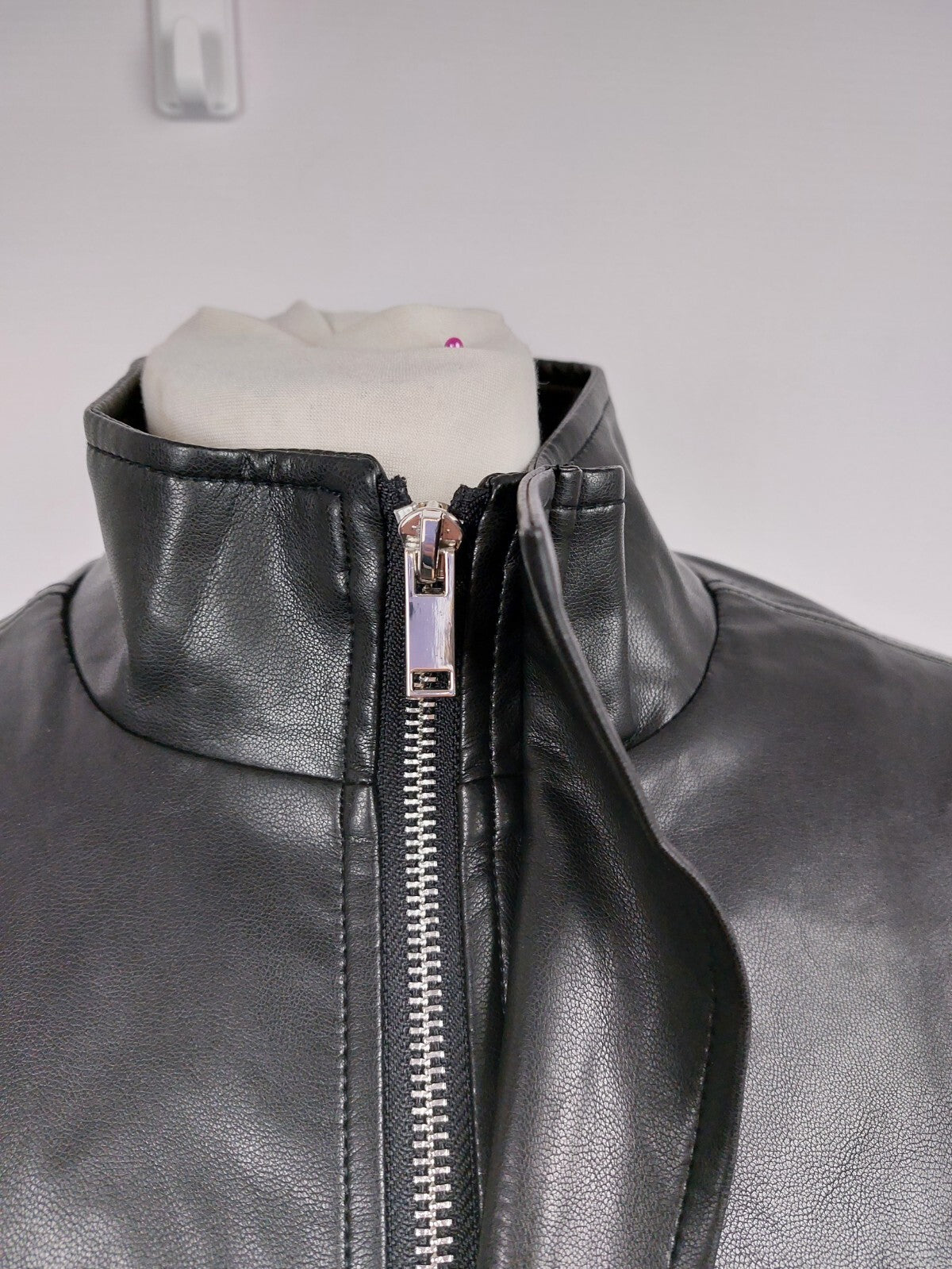 EK0995 Damen Kunstlederjacke von ginatricot, schwarz, Gr. S1