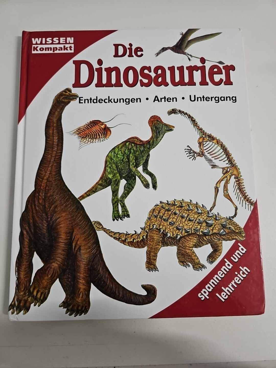 EB355 Die Dinosaurier: Entdeckungen, Arten, Untergang von unbekannt0