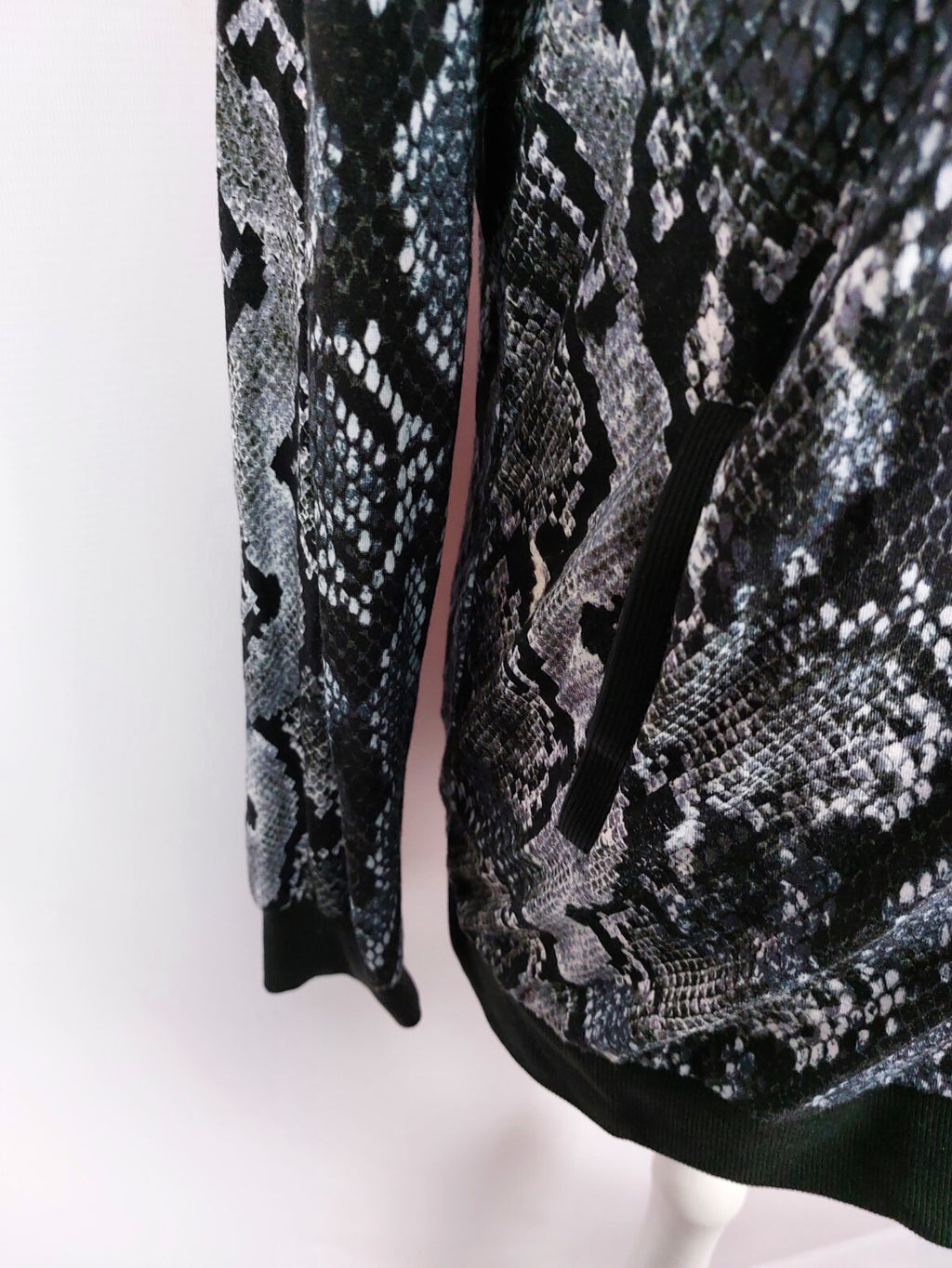 EK0368 Damen Strickjacke von Pfeffinger, schwarz/grau, Gr. 382