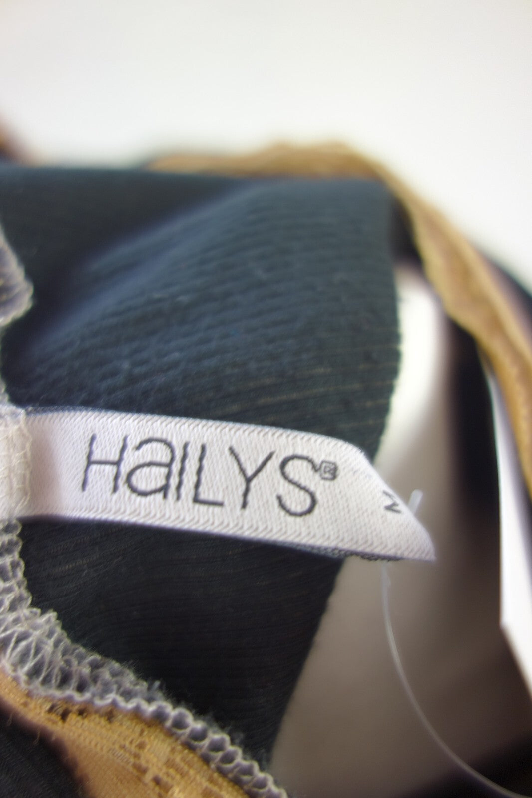 EK4078 Damen T-Shirt von Hailys, schwarz, M4