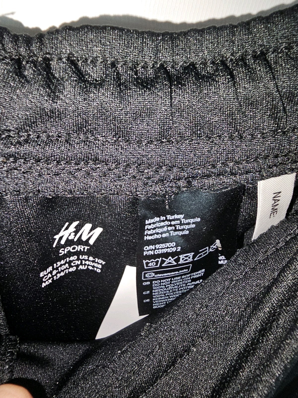 EK8863 Herren Shorts von H&M, Schwarz, Gr. 1342