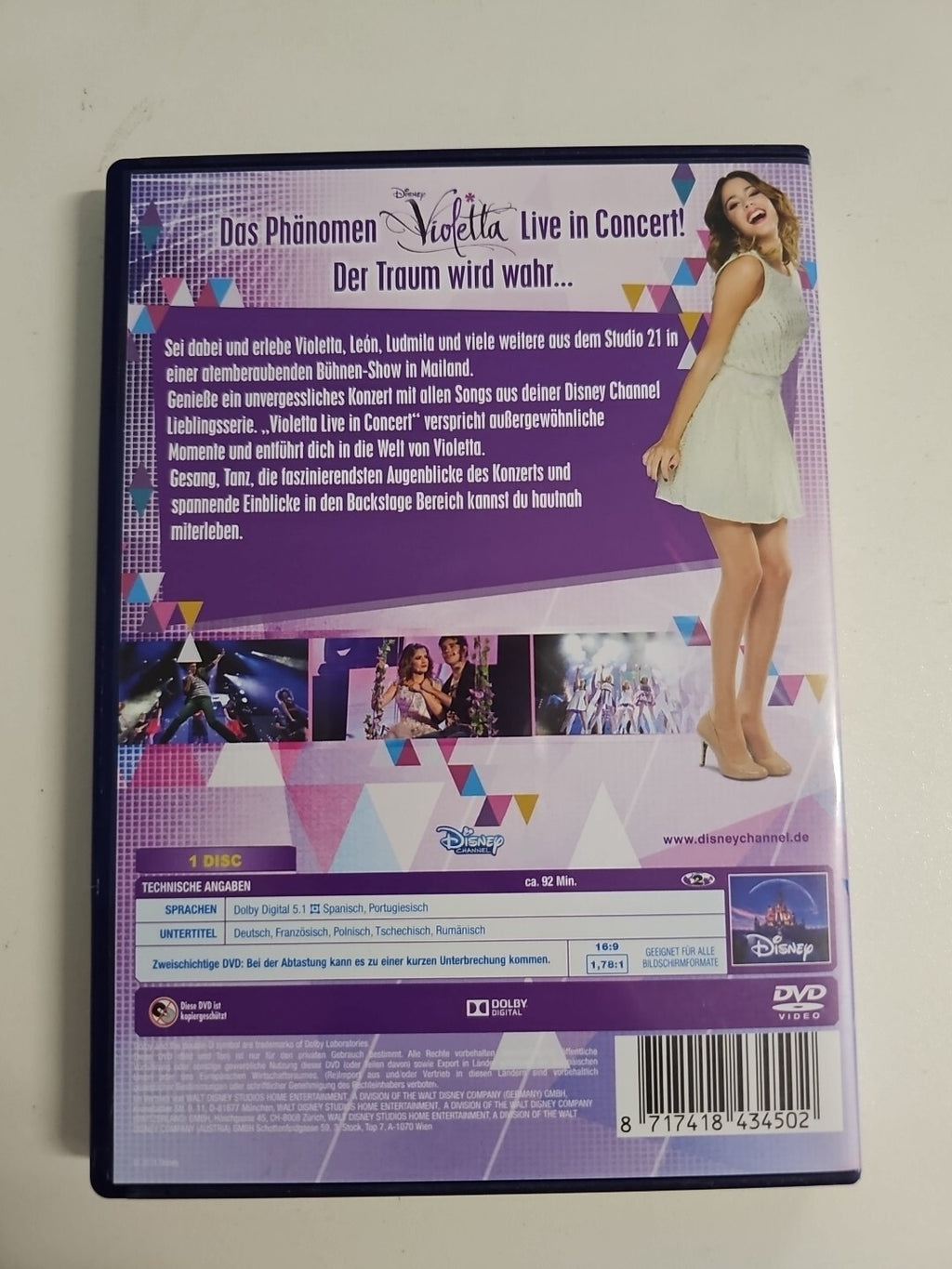 EB1363 disney channel violetta live in concert dvd 92 minuten 1