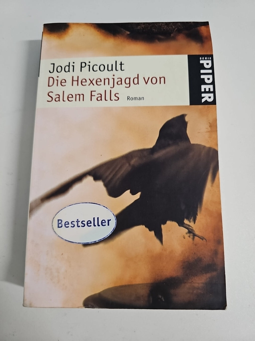 EB718 Die Hexenjagd von Salem Falls : Roman0