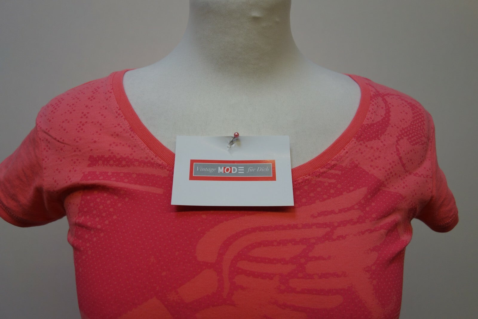 EK0896 Damen T-Shirt von Reebok, Gr. S, pink1