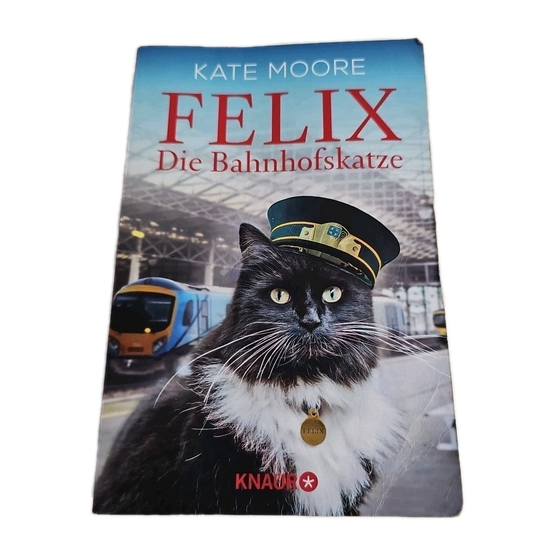 EB4299 Felix - Die Bahnhofskatze von Kate Moore 0