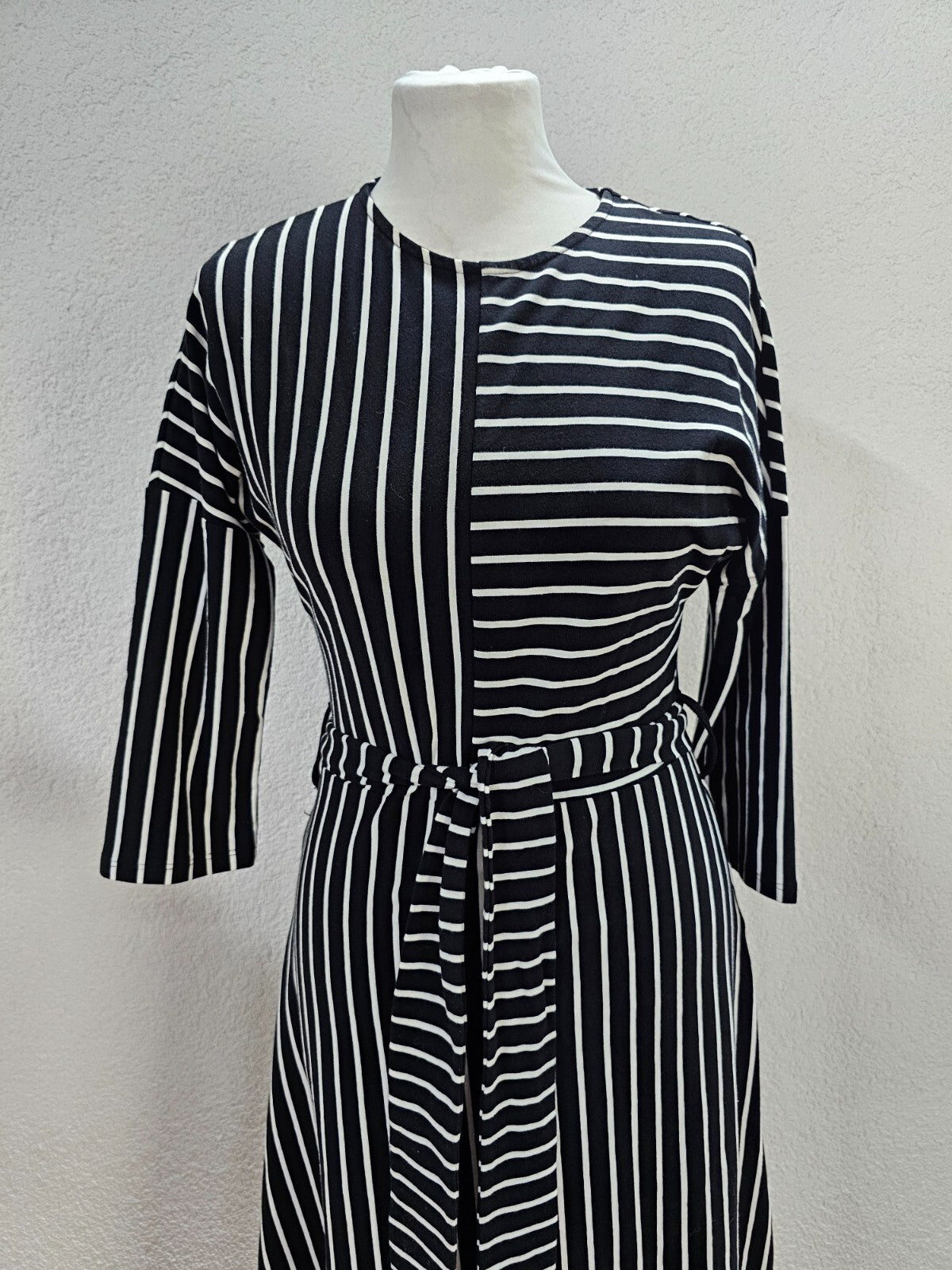 EK6329 Damen Kleid von She, schwarz, weiß gestreift, Gr. 361