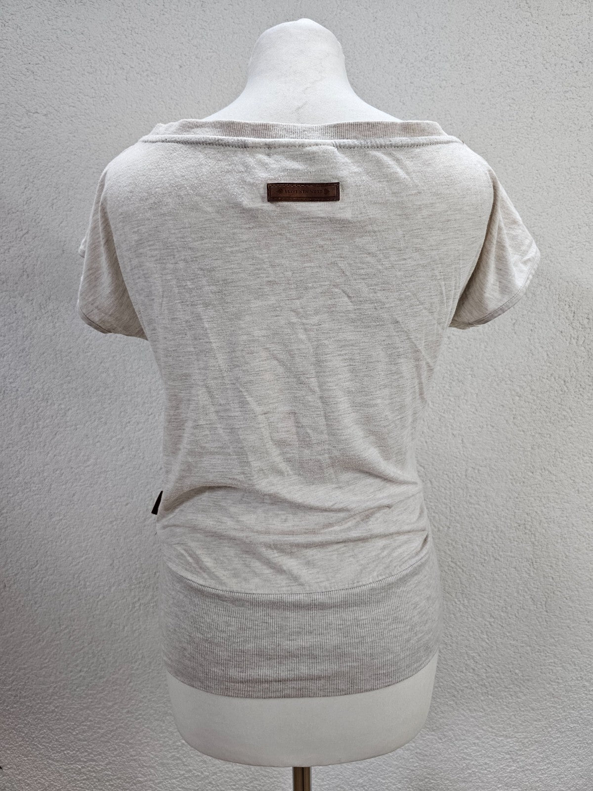 EK5787 Damen T-Shirt von Naketano, beige/weiß, Gr. S5