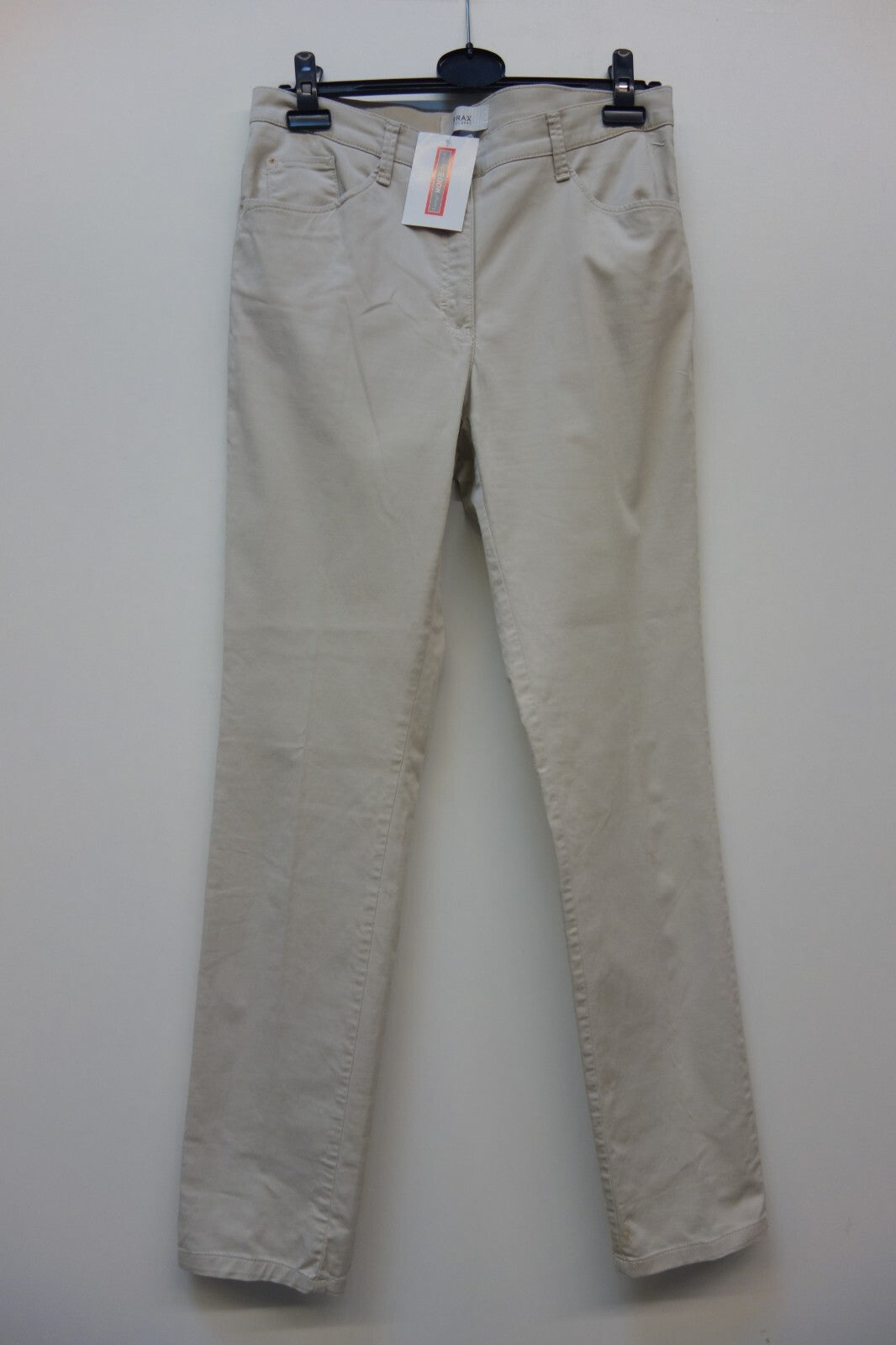 EK1681 Damen Hose von Brax, beige, Gr. 38 (W29L32)0
