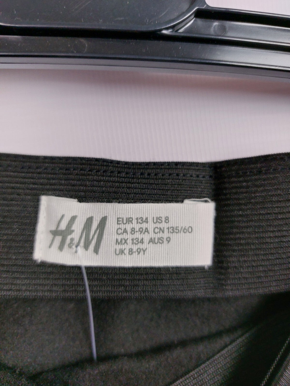 EK2683 Mädchen Kunstlederrock von H&M, schwarz, Gr. 1344