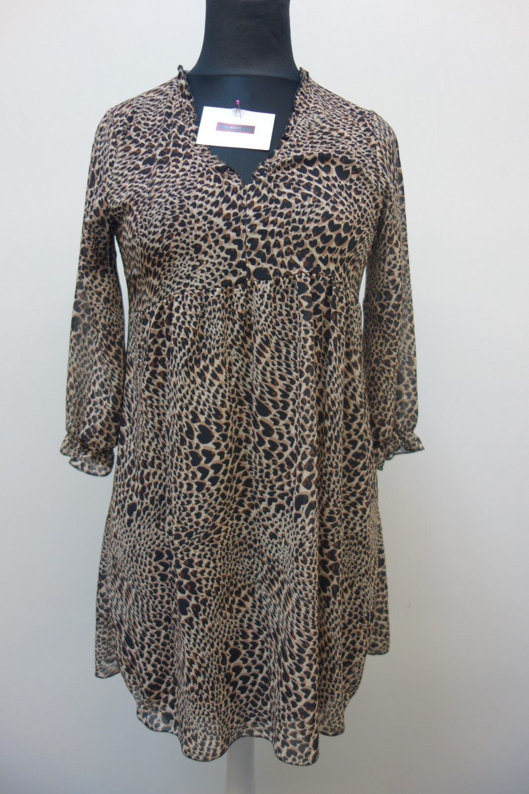 EK2391 Damen Kleid von Hailys Größe M braun, beige, schwarz gemustert0