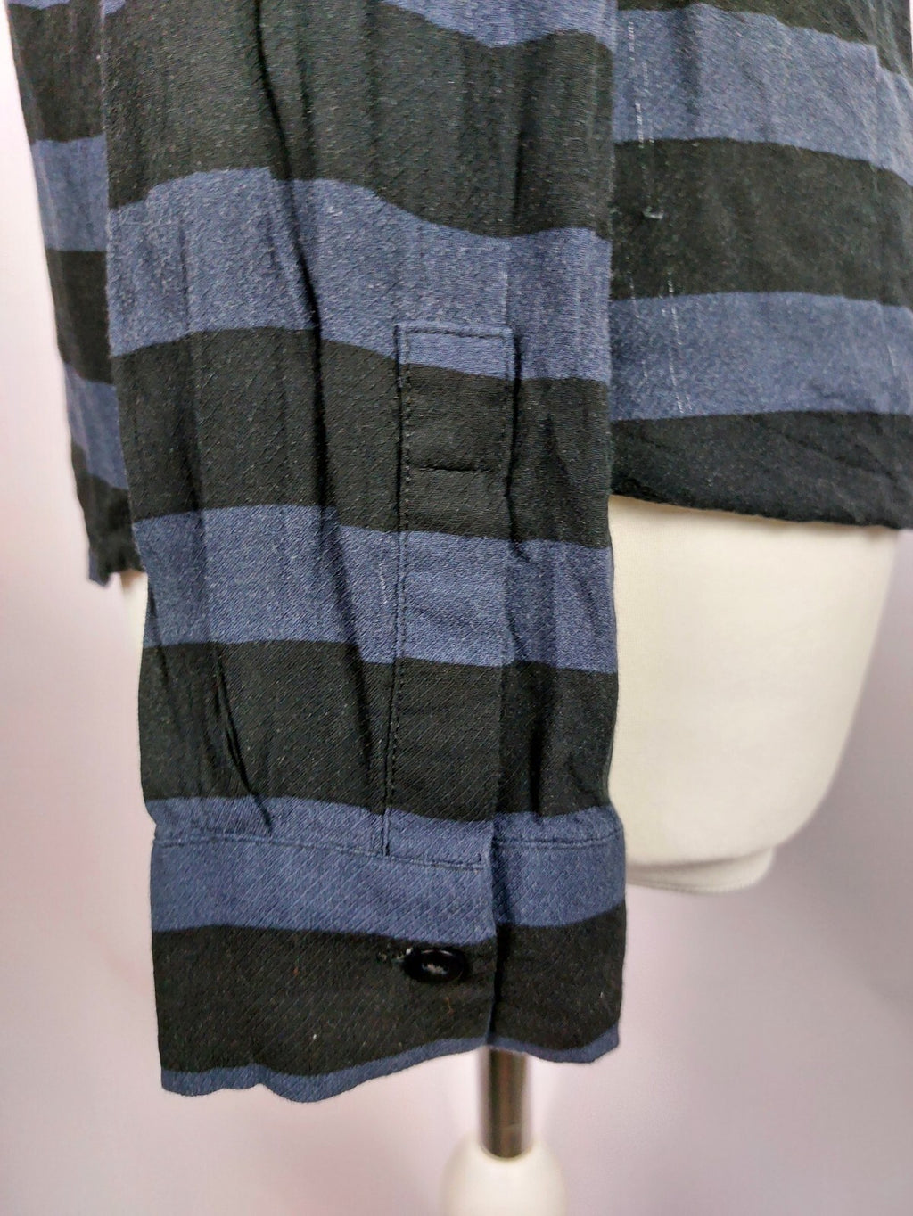 EK4391 Damen Bluse von Second Female, dunkelblau-schwarz, Gr.S4