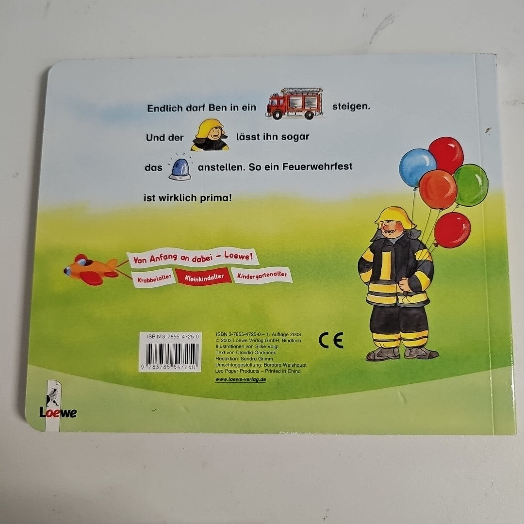 EB2135 Komm, wir gehen zur Feuerwehr  Pappbilderbuch 1