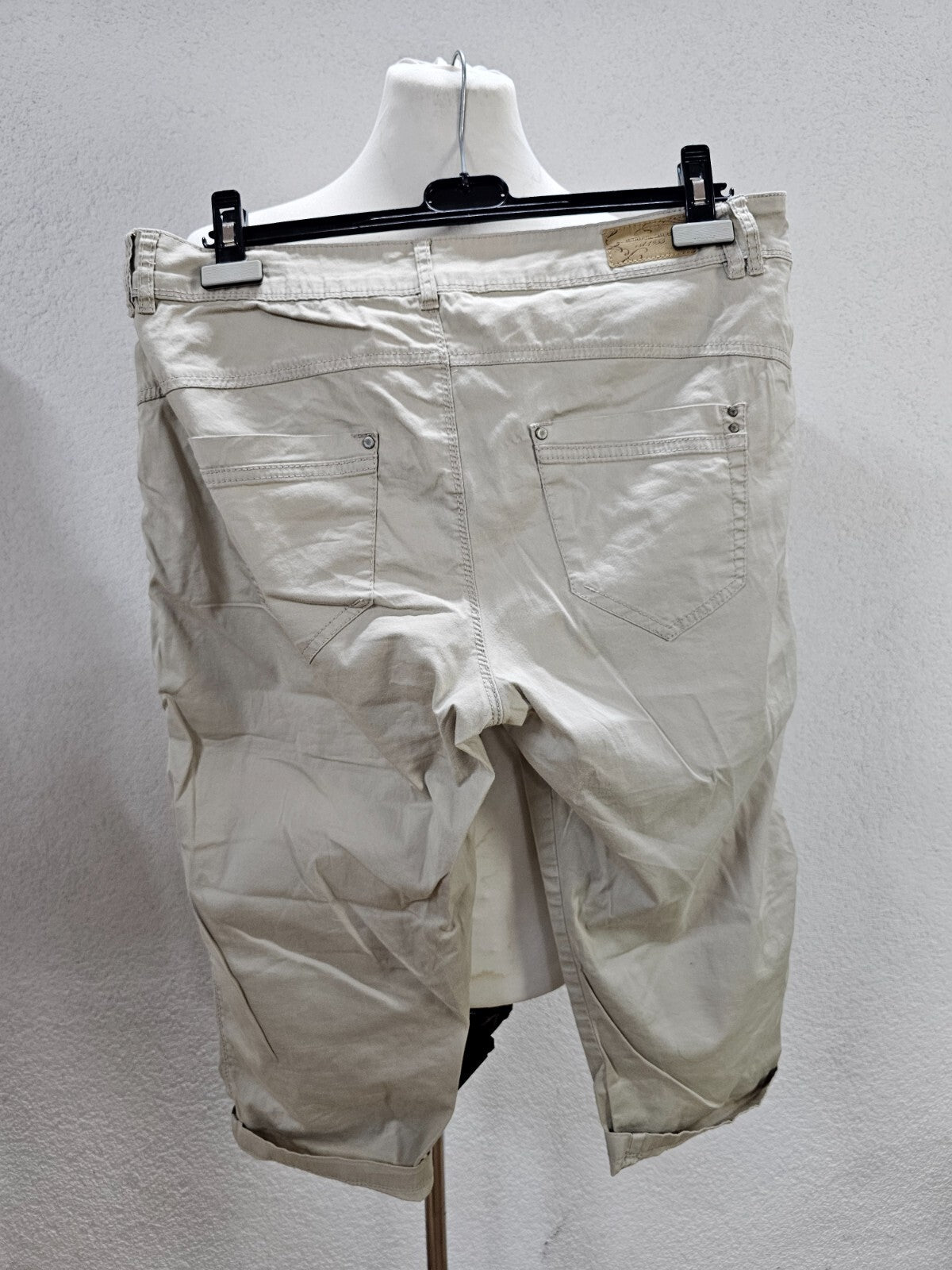 EK2958 Damen 3/4Hose von Charles Vögele, beige, Gr.385