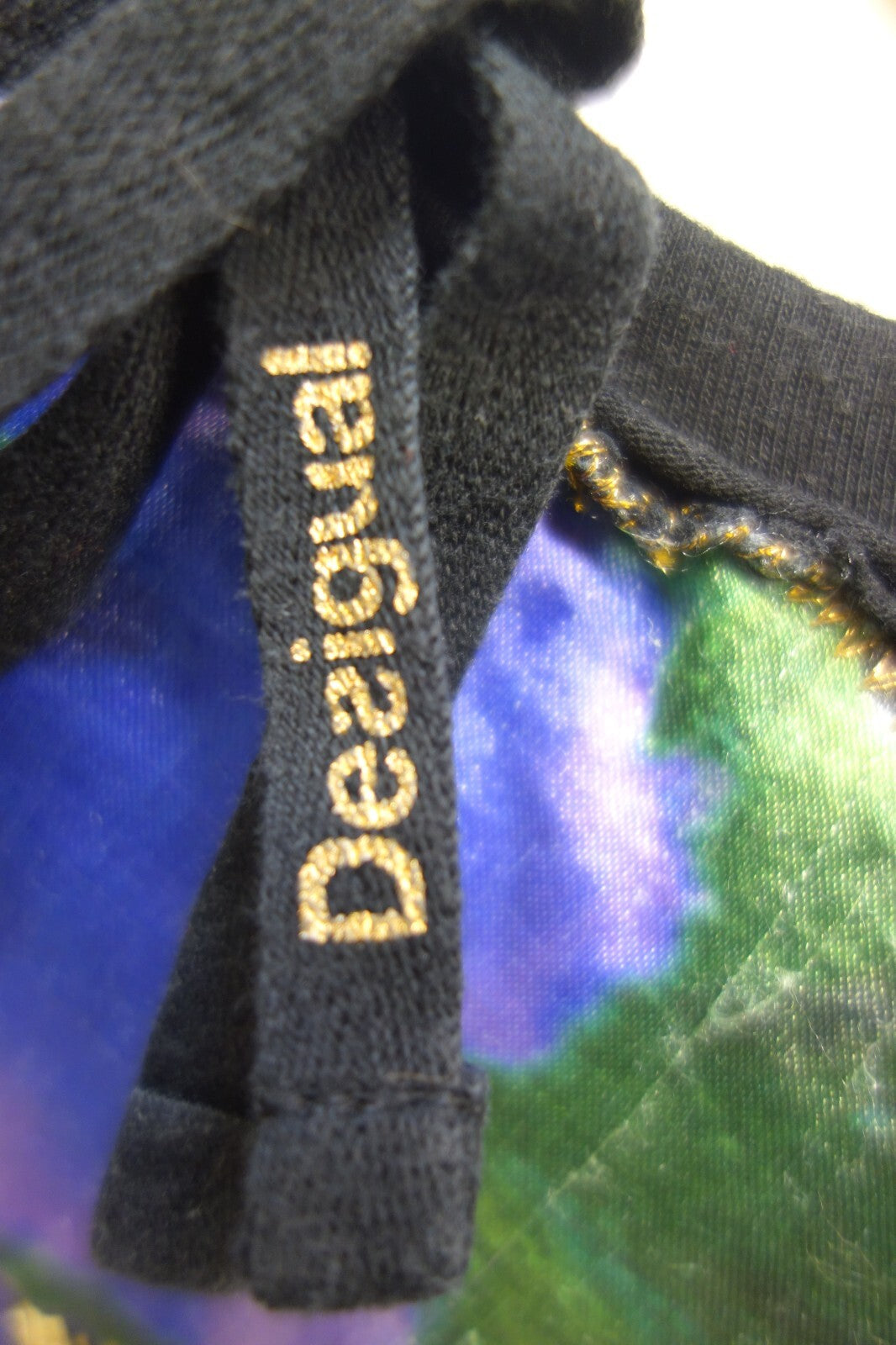 EK2653 Damen Oberteil  Desigual Größe M bunt, schwarzes Muster2