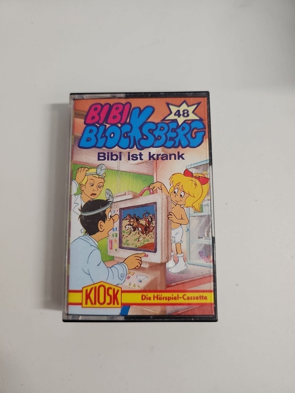 EB1681 MC Bibi Blocksberg Bibi ist krank Folge 48 KIOSK rot gelb0