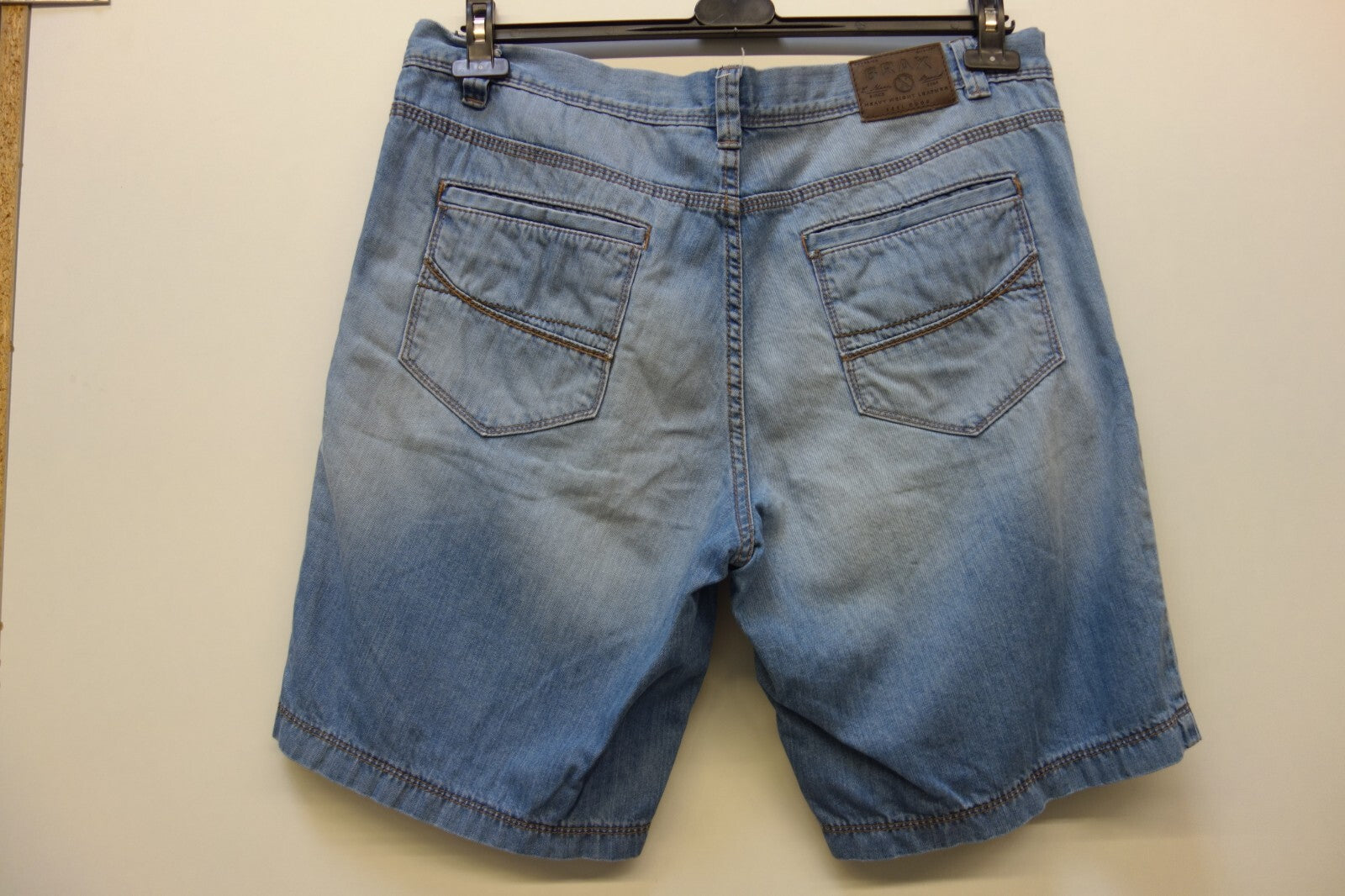 EK2119 Herren Jeans Shorts von Brax, Gr. 264