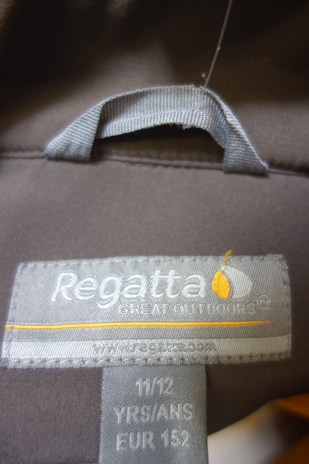EK1840 Kinder Softshelljacke von Regatta, braun, Gr. 1525