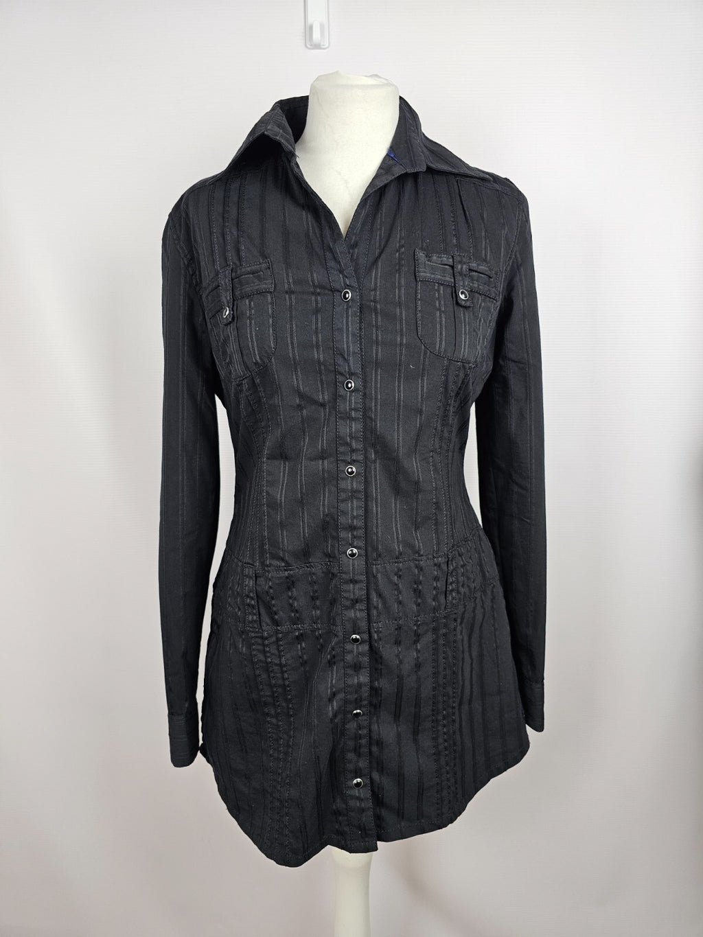 EK2523 Damen längere Bluse von s.Oliver, schwarz, Gr. 380