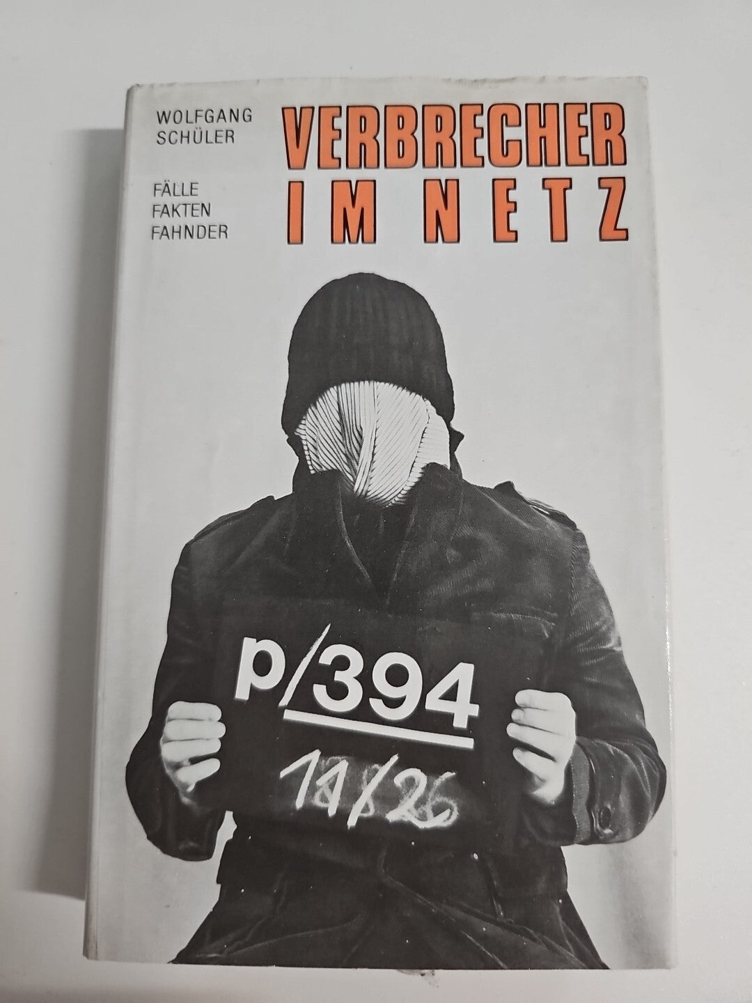 EB1286 Verbrecher im Netz. Fälle, Fakten, Fahnder, von Wolfgang Schüler0