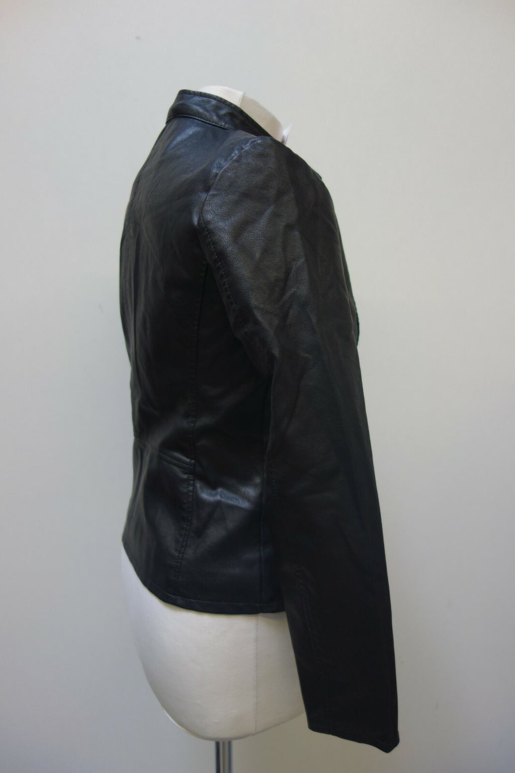 EK0638 Damen Kunstlederjacke von Only, schwarz, 343