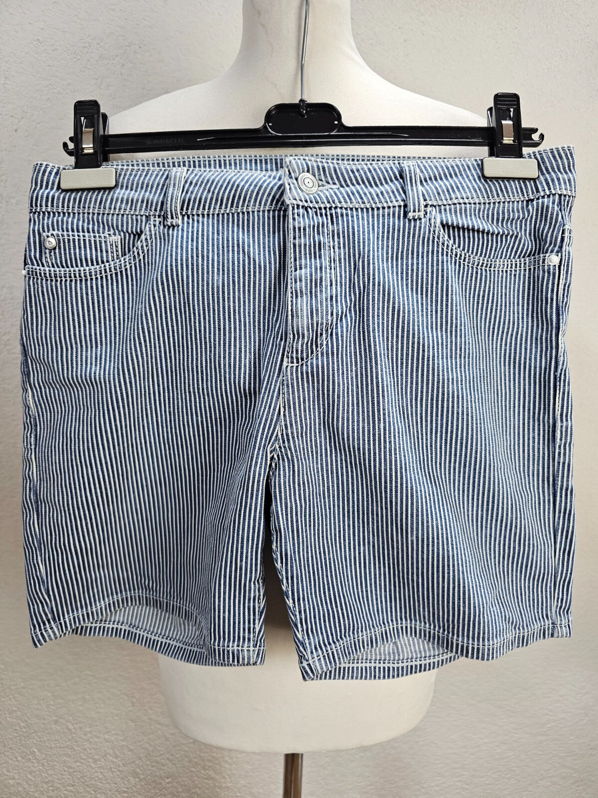 EK5816 Damen Shorts von EDC, weiß-blau, Gr.360