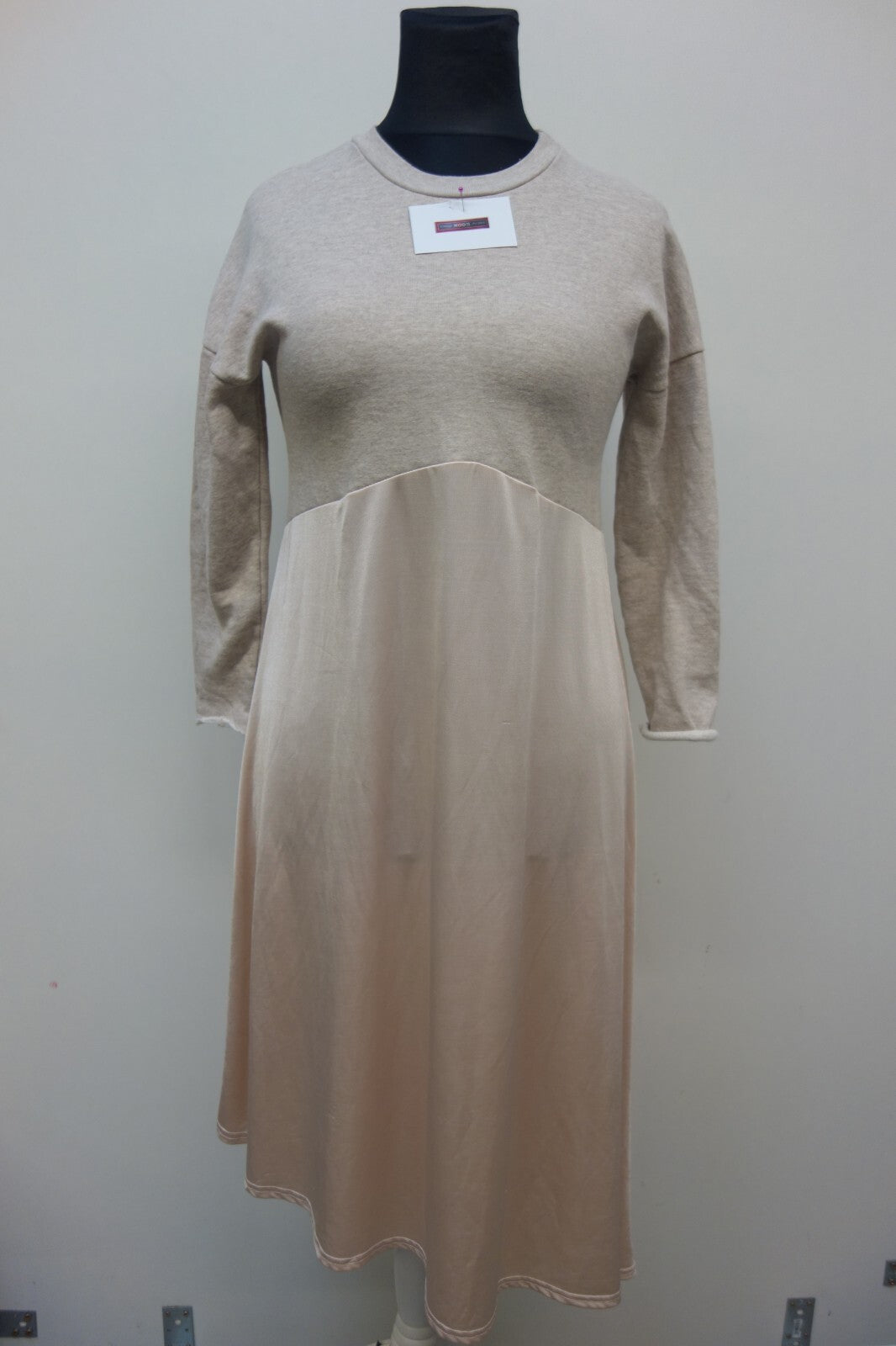 EK2724 Damen Kleid von asos, beige, gr. 380