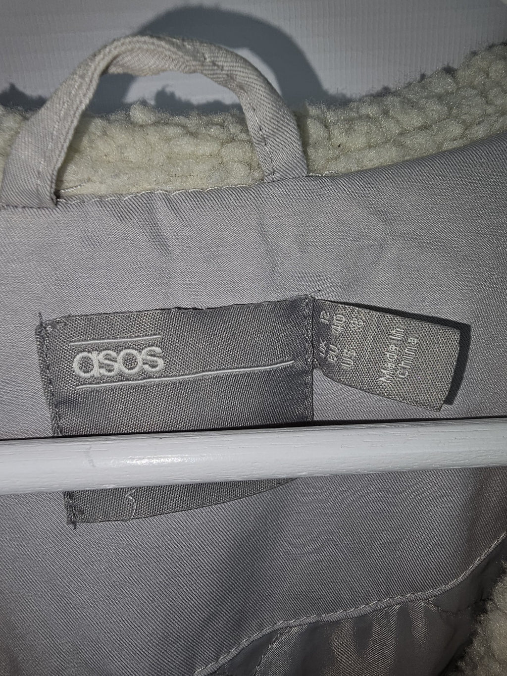 EK8161 Damen Jacke von Asos, grau, Gr.405