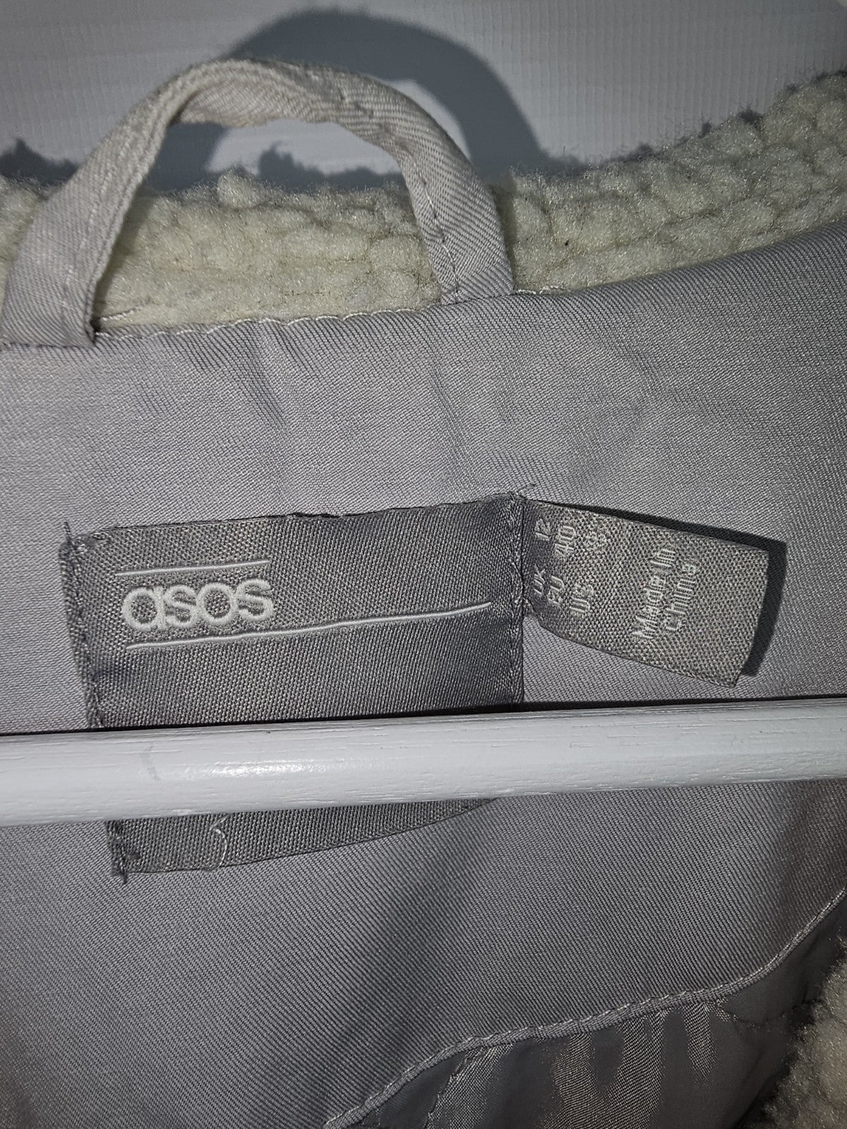EK8161 Damen Jacke von Asos, grau, Gr.405