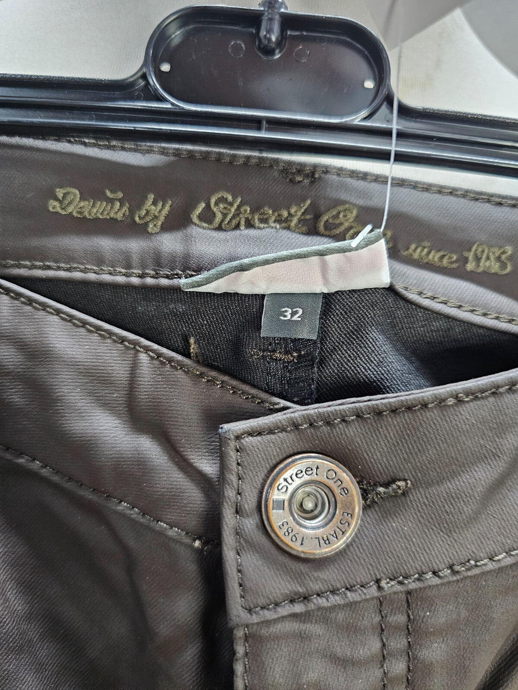EK6163 Damen Kunstlederhose von Street One, braun, Gr. W325