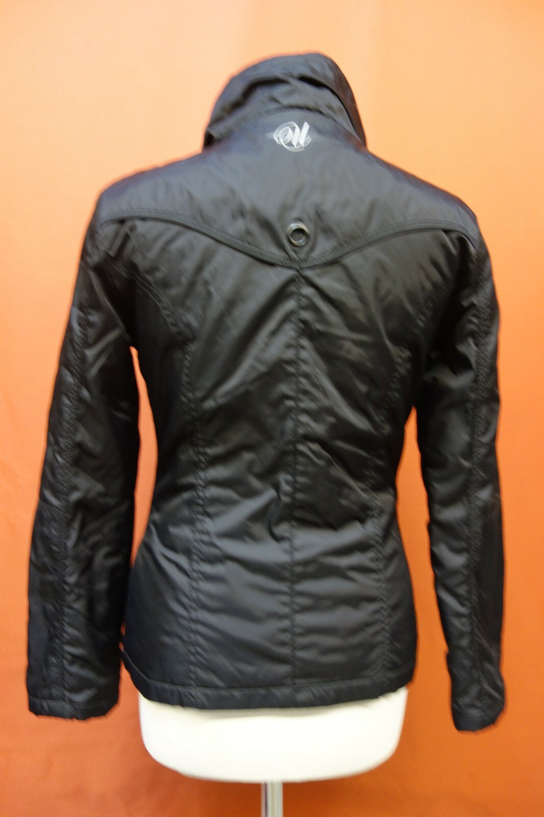 EK0268 Damen Jacke von Umbro, schwarz, 324