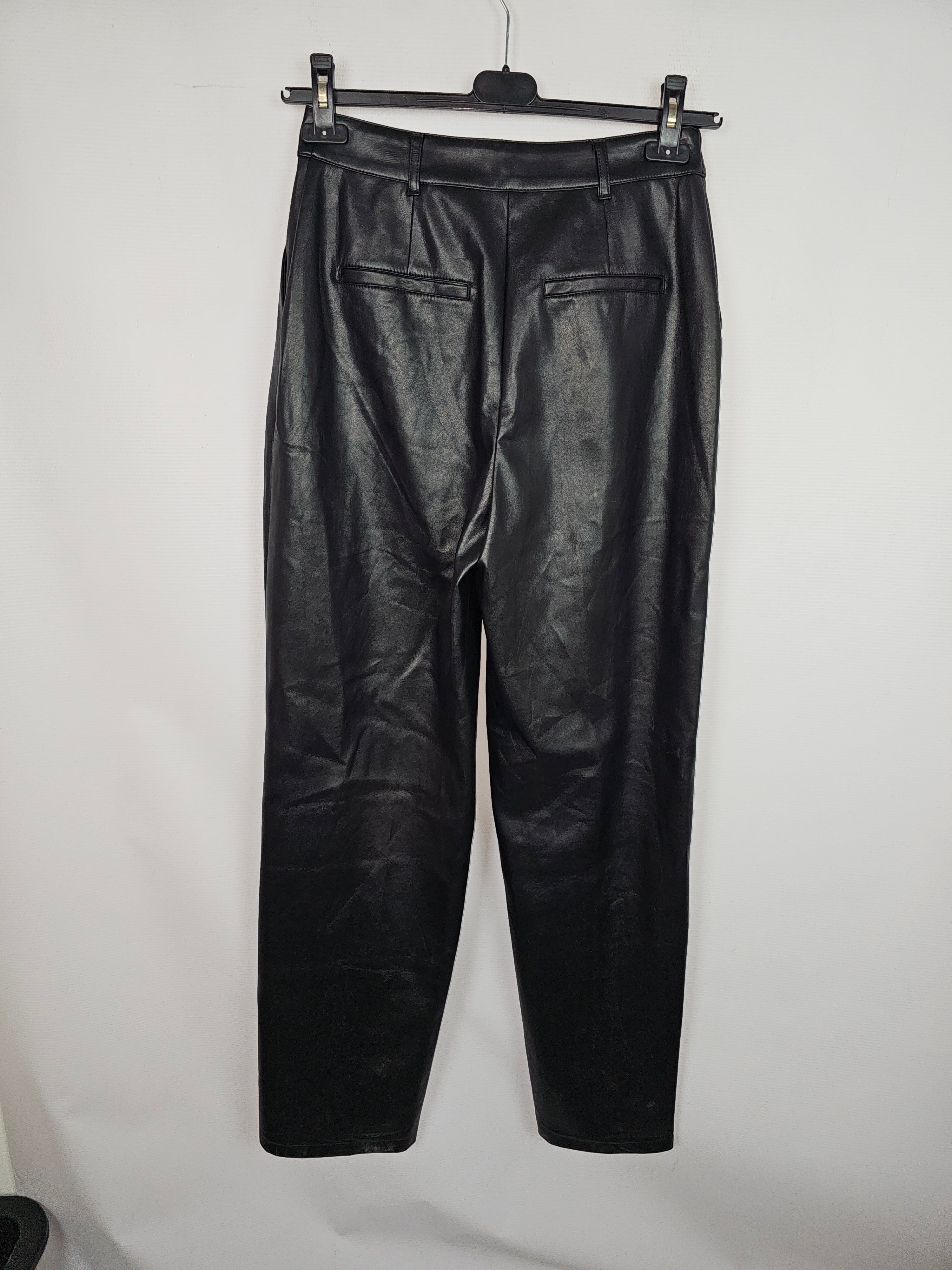 EK13275 Damen Lederhose von NA-KD, Schwarz, Gr. 38