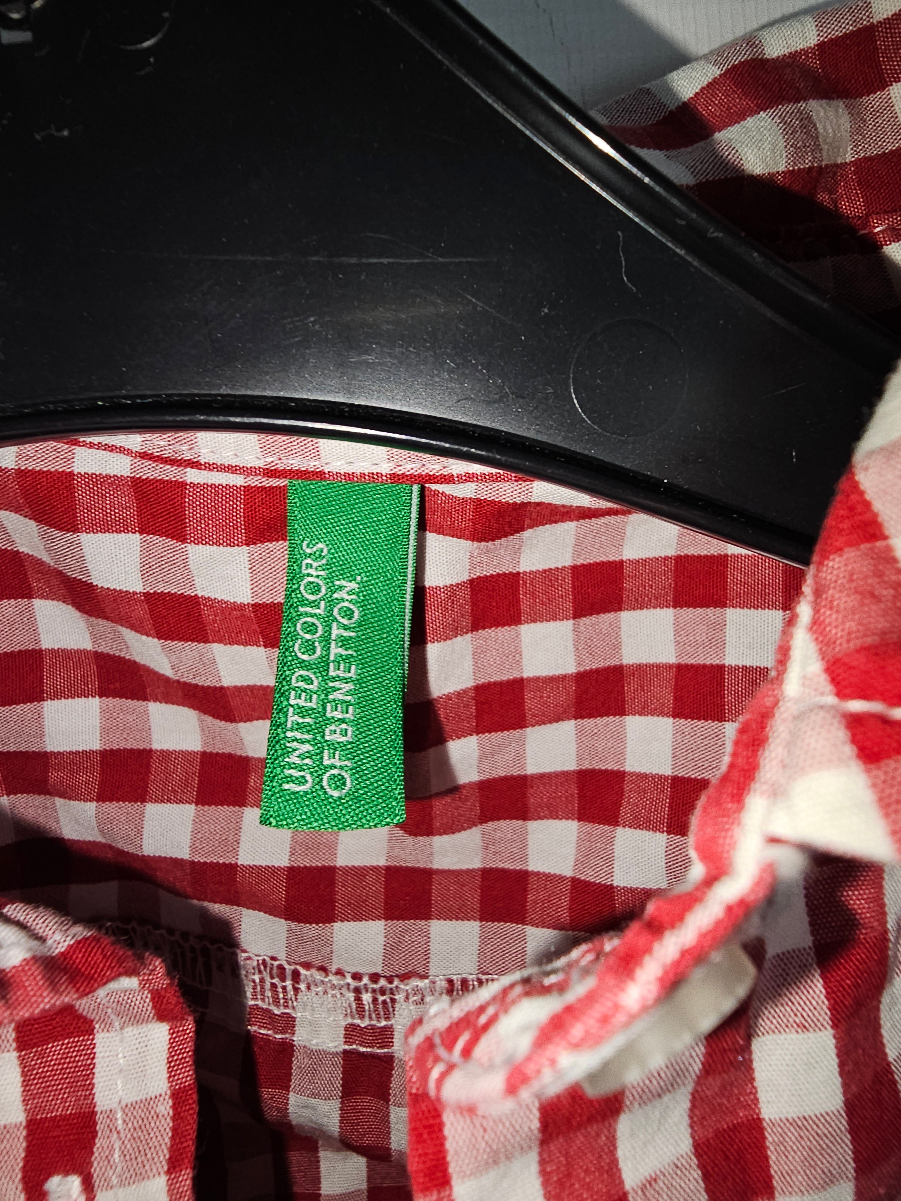 EK13288 Mädchen Bluse von "United Colors of Benetton", rot-weiß, Gr.98/104 (nach Größentabelle)
