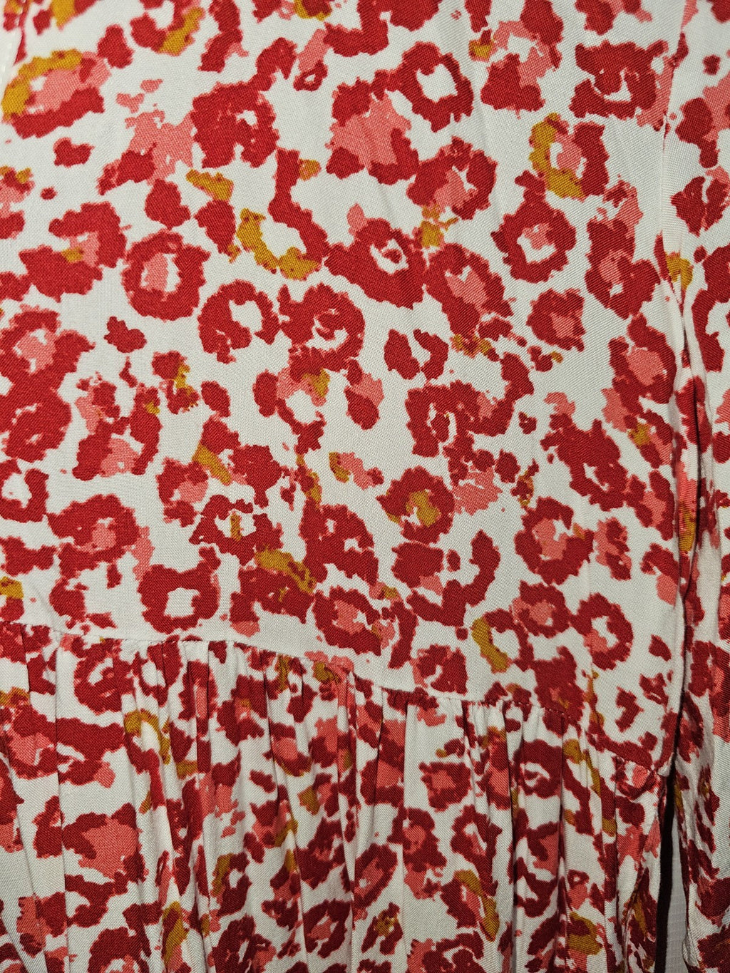 EK7320 Damen Kleid von Jacqueline de Yong, rot-weiß, Leomuster, Gr.361