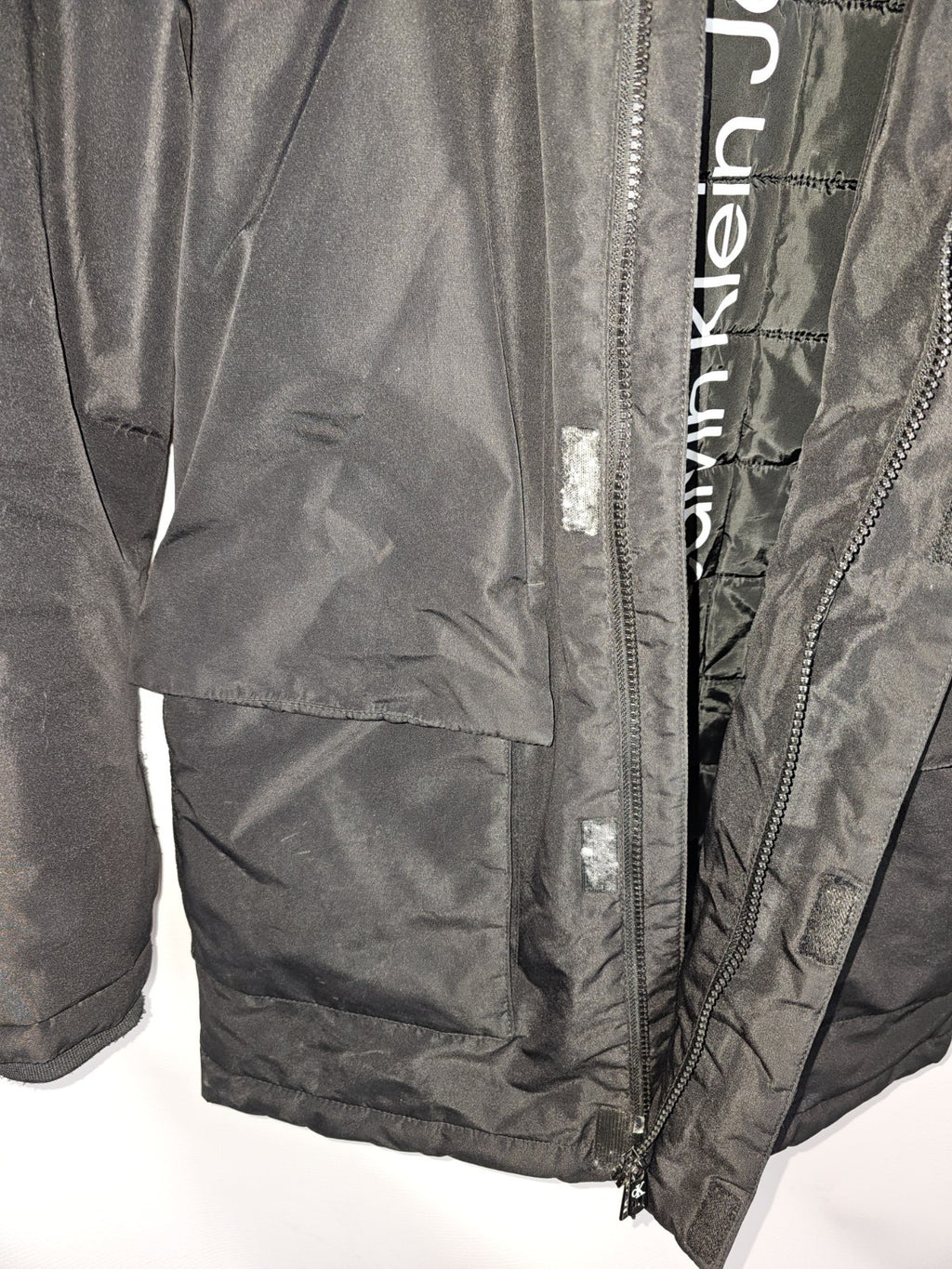 EK7154 Jungen  Jacke von Calvin Klein Jeans, Schwarz, Gr.145